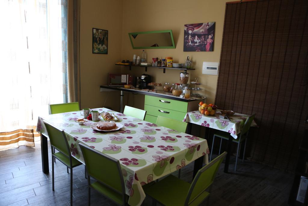 Bed and Breakfast Le 3 B à Catane Extérieur photo